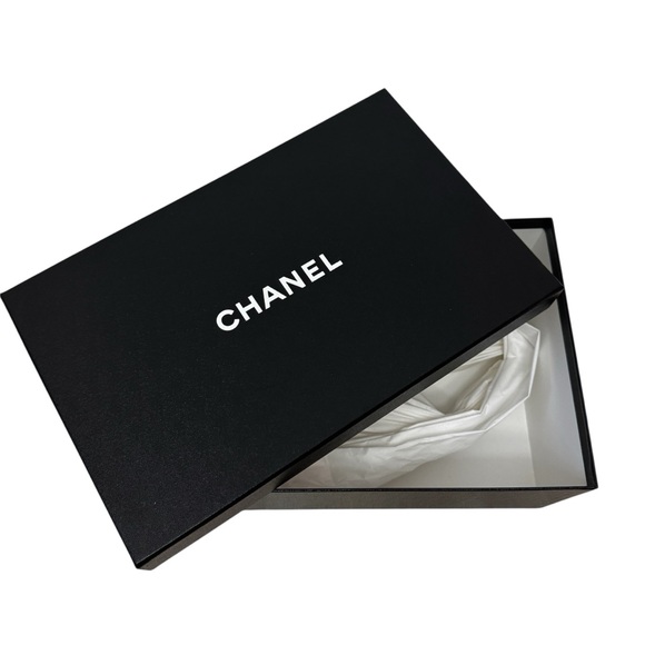 CHANEL Empty Shoe Box 13 x 8.5 - Picture 1 of 8